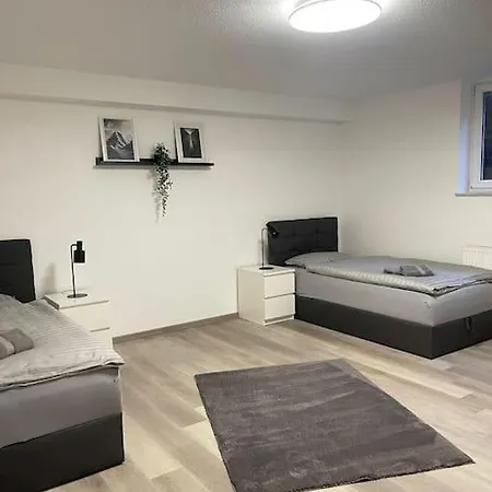 Monteurwohnung Kassel, 4 Personen 公寓 Niestetal